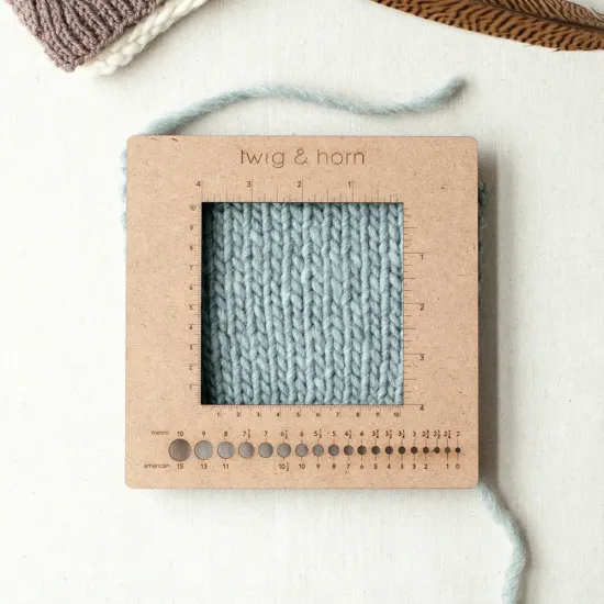 Square Gauge Ruler | Swatch Ruler | Needle Sizer | Knitting Gift | Notion - Click Image to Close