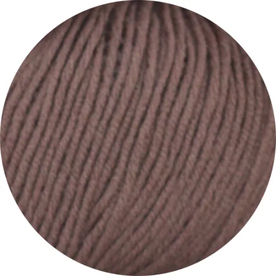 100% Extra Fine Merino Wool - chocolate mousse 50g - Click Image to Close