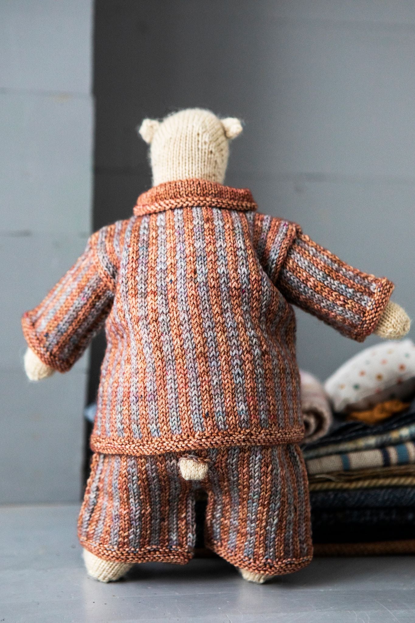 Mouche & Friends: Seamless Toys to Knit and Love | Book