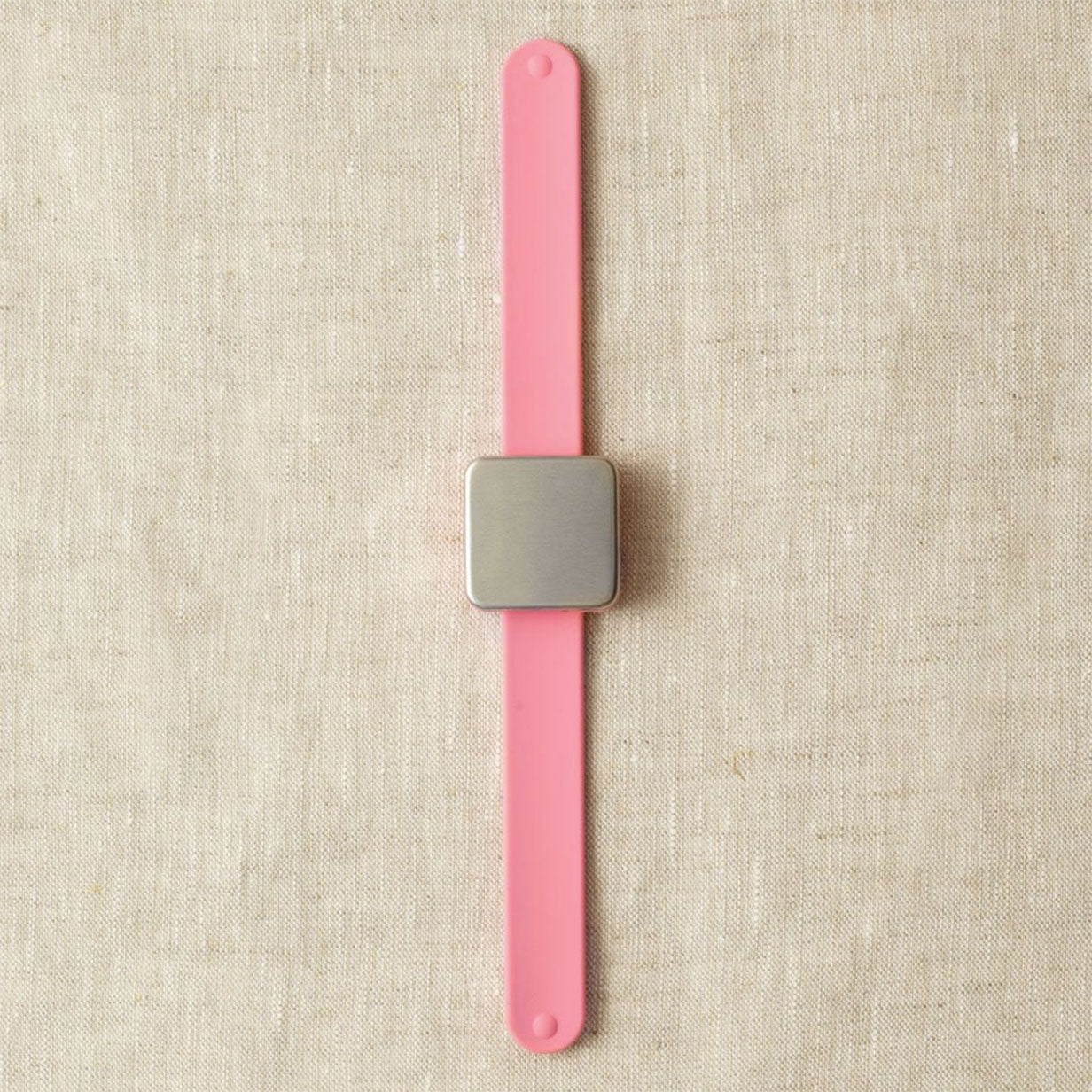 Cocoknits Maker's Keep | Magnetic Wrist Bracelet