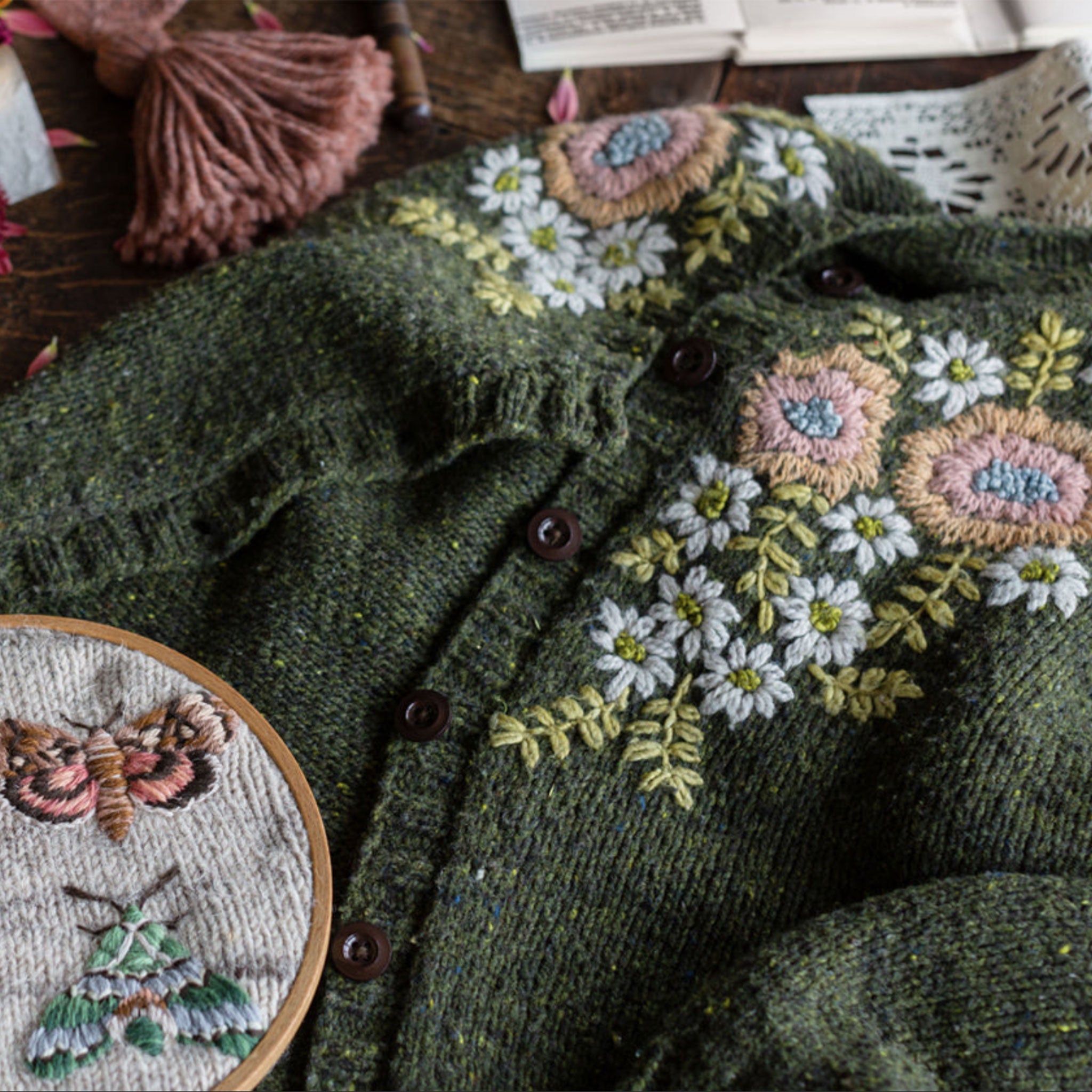 Embroidery on Knits - Hardback