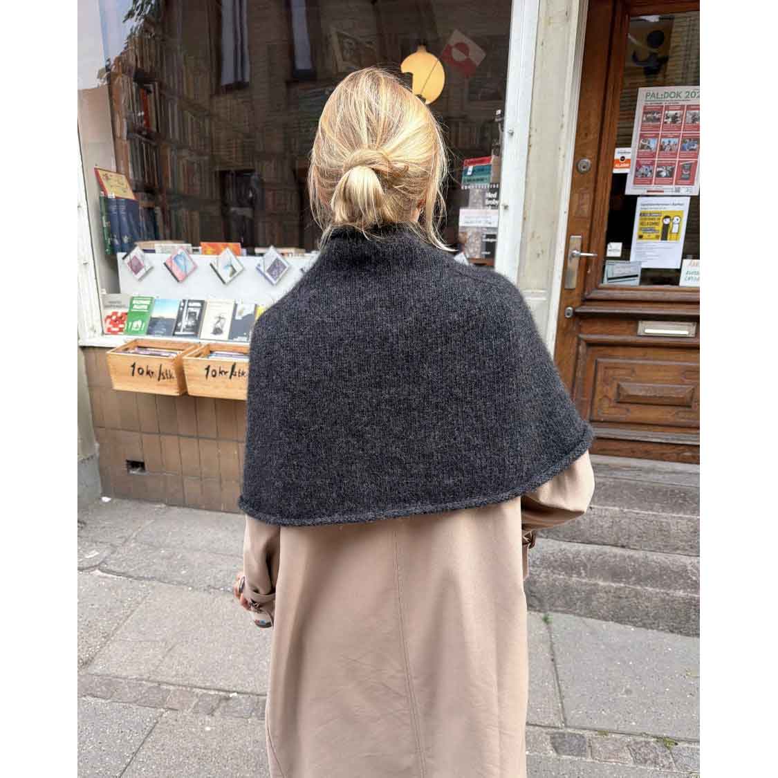 Ivy Cape | Printed Knitting Pattern