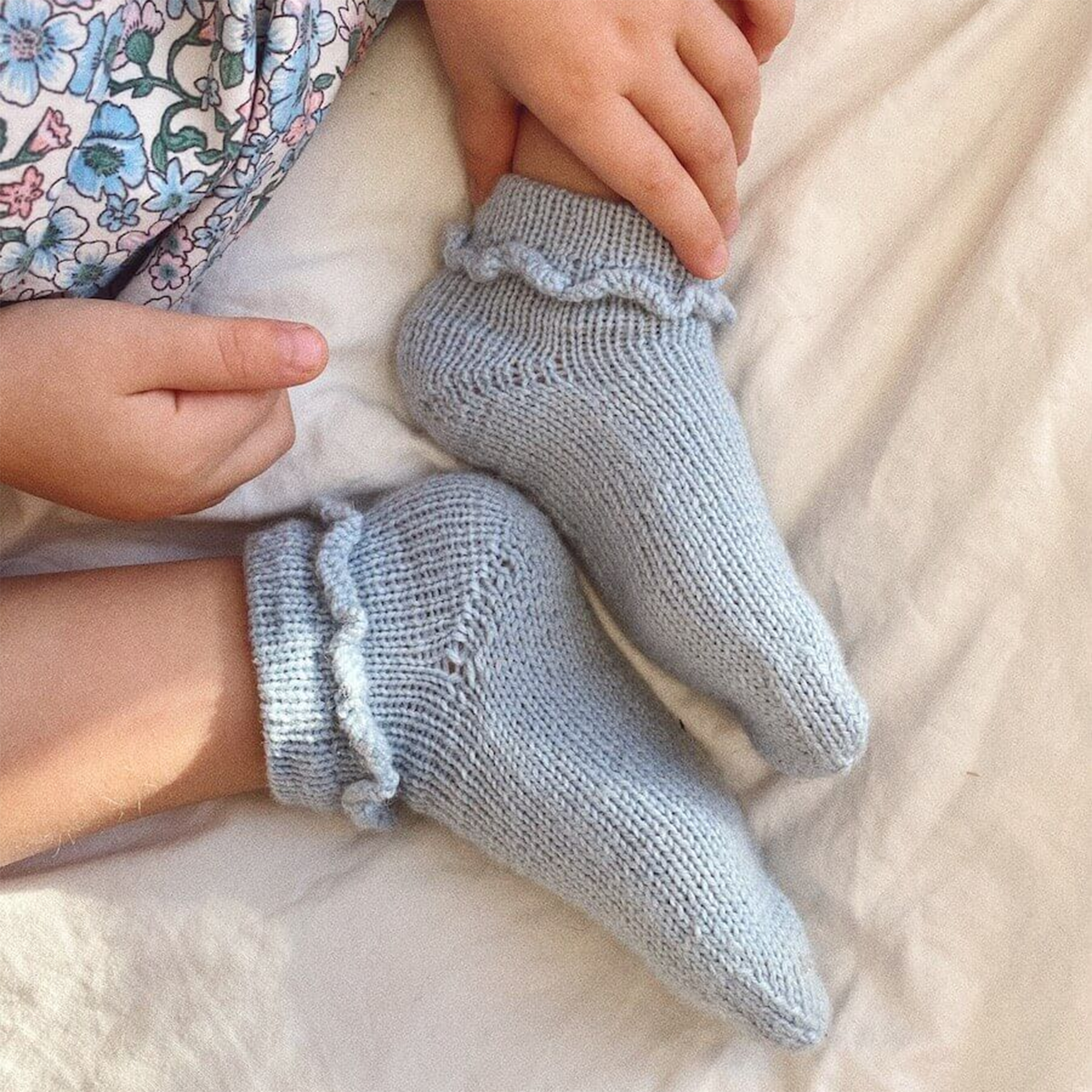 Ruffle Socks Junior | Printed Knitting Pattern