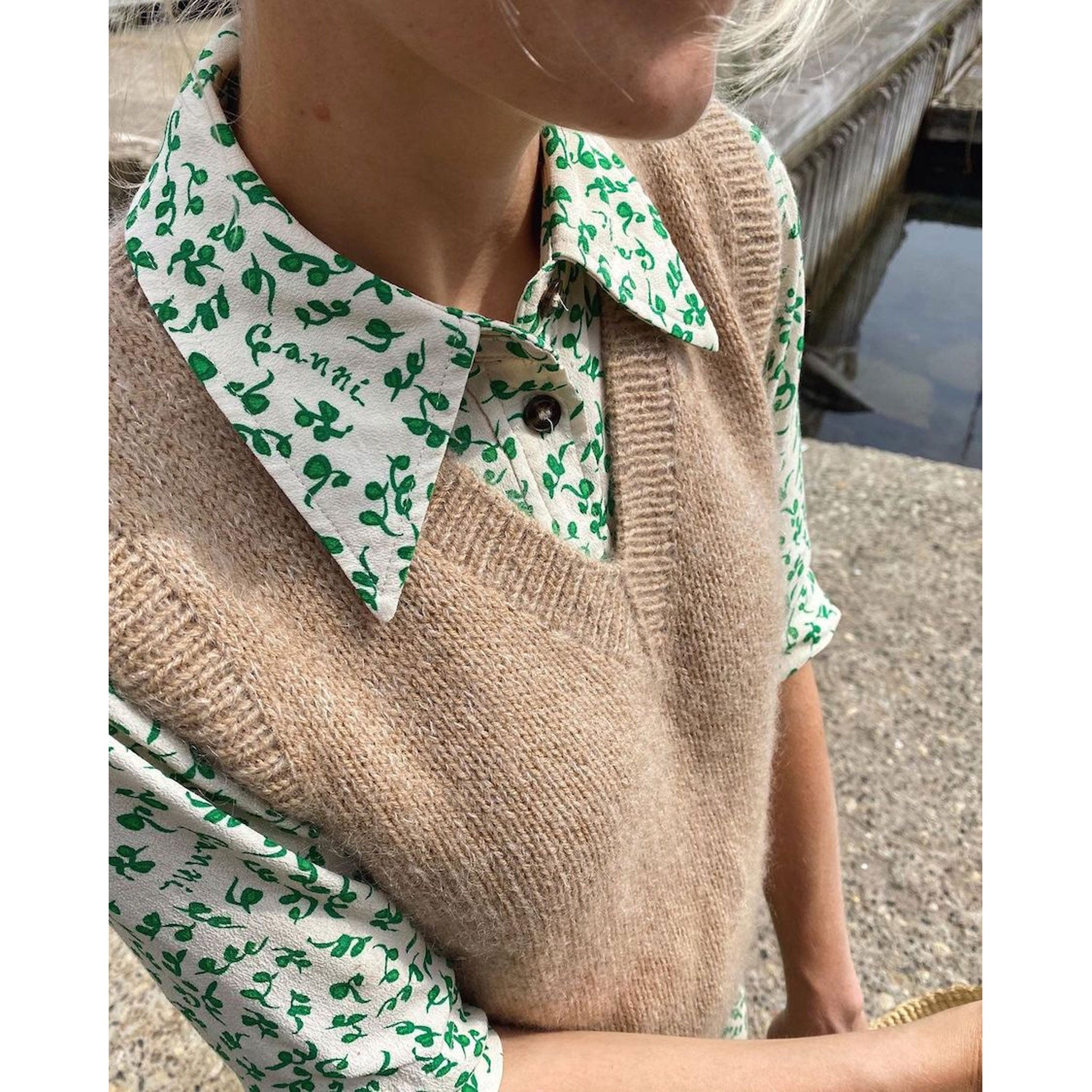 Stockholm Slipover V-neck | Printed Knitting Pattern