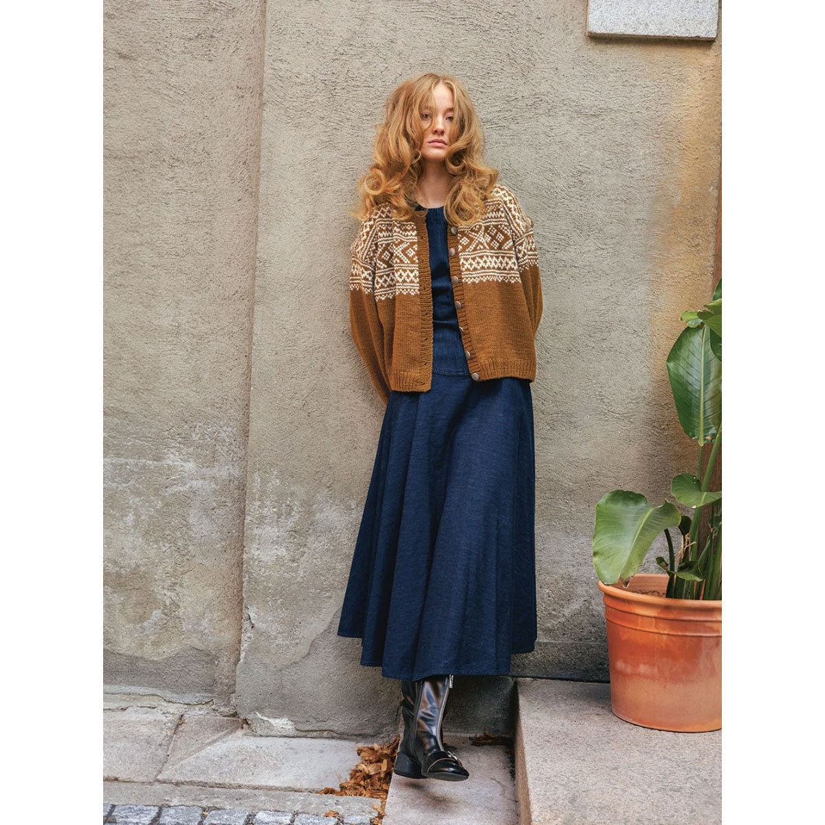 Setesdal Women's Cardigan 2510-06 | Printed Knittnig Pattern