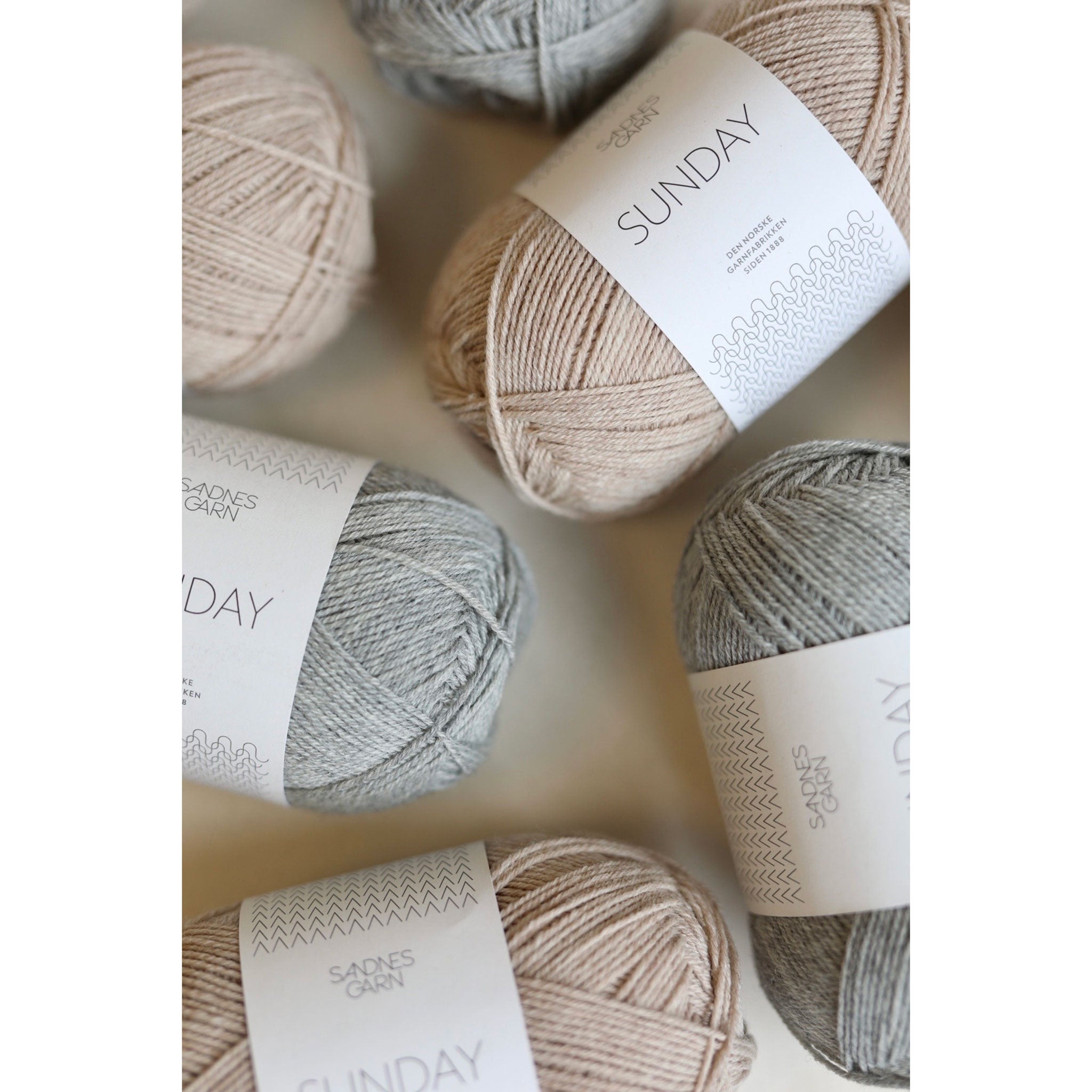 Sunday | Hand Knitting Yarn