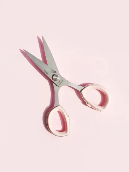 The Ultimate Pompom Scissors - Click Image to Close