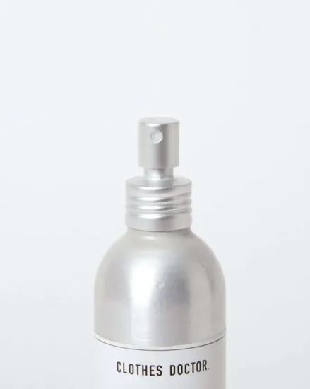 Knitwear Mist - Cedarwood and Vanilla (with atomiser) - Click Image to Close