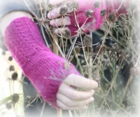 Mock Cable Rib Fingerless Gloves Knitting Kit