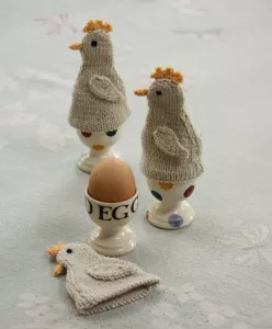 Chick Egg Cosy Knitting Kit