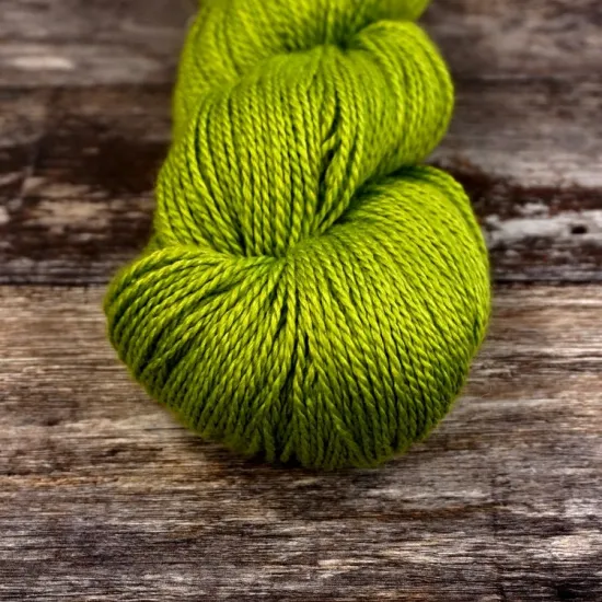 Scrumptious 4ply - Key Lime | 100g skein | Garments, Shawls, Wraps and more... - Click Image to Close