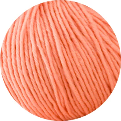 100% Super Extrafine Merino - pale apricot 50g - Click Image to Close