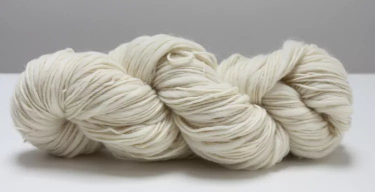 Tooti Fruiti - 100% Virgin Merino Wool - Vanilla 60g - Click Image to Close