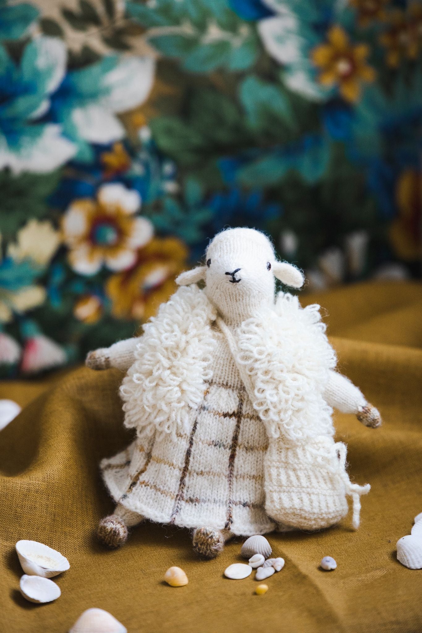 Mouche & Friends: Seamless Toys to Knit and Love | Book
