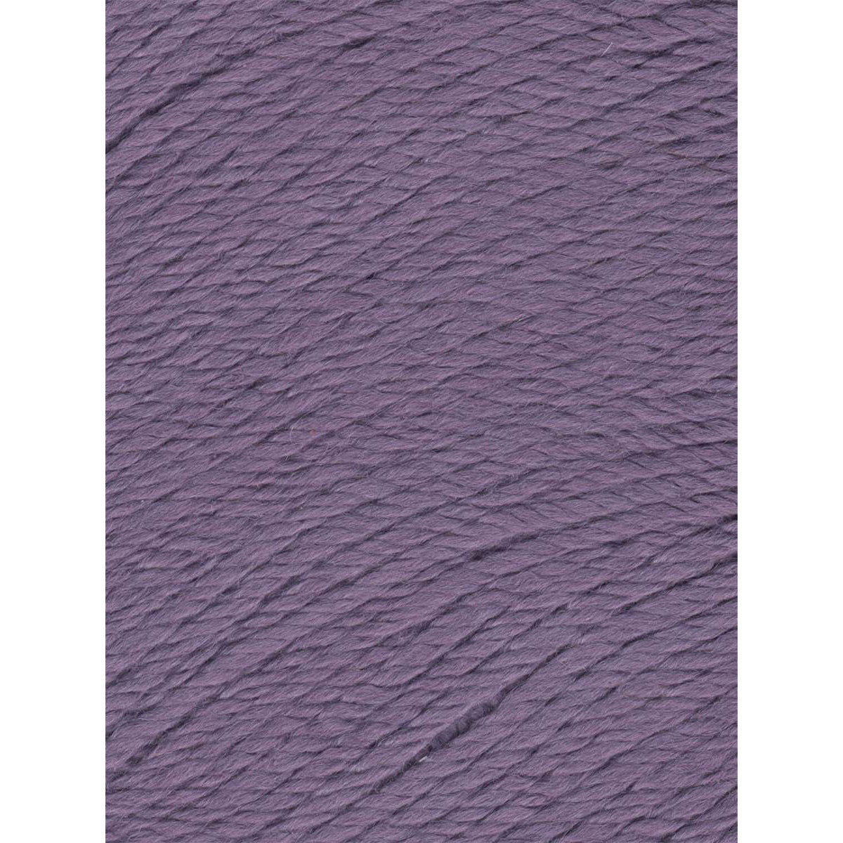 Lavender colour swatch of yarn