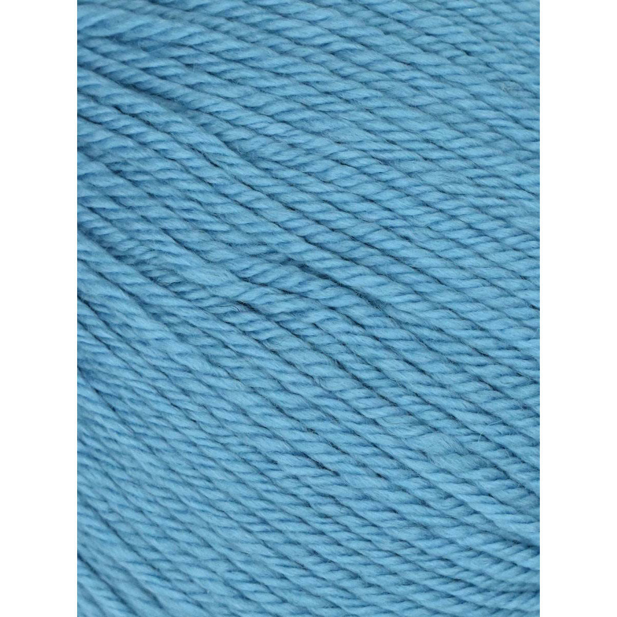 Mid blue colour swatch of yarn