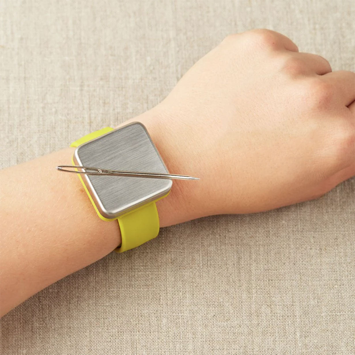 Cocoknits Maker's Keep | Magnetic Wrist Bracelet