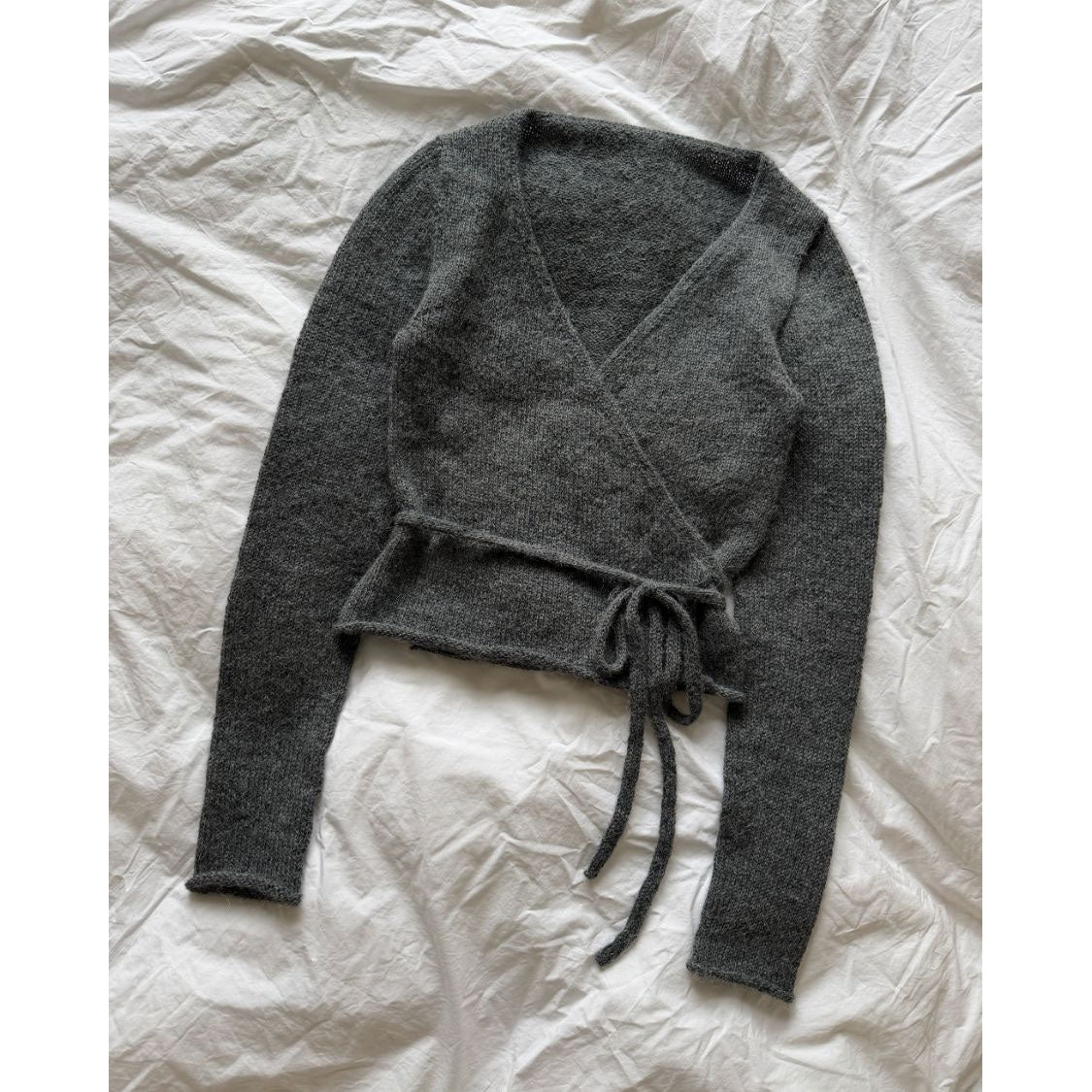 Lucy Wrap | PetiteKnit Printed Knitting Pattern