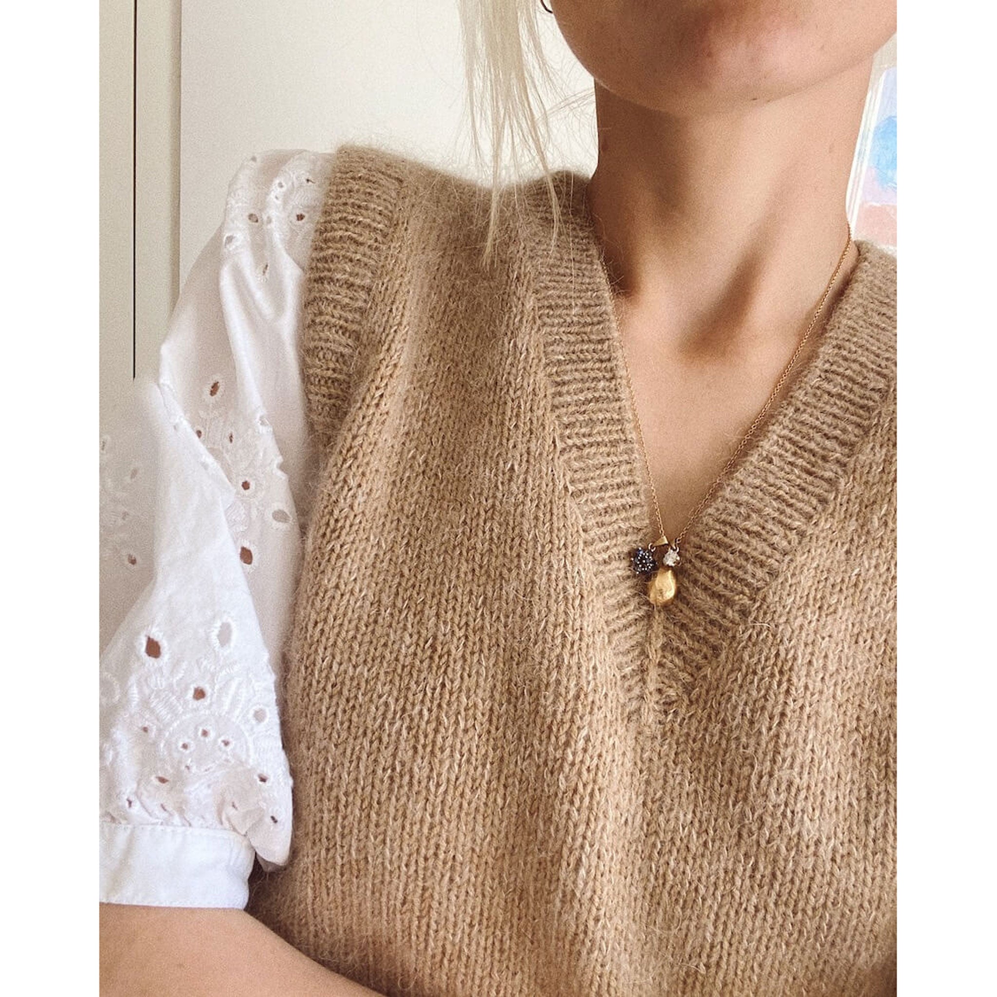 Stockholm Slipover V-neck | Printed Knitting Pattern