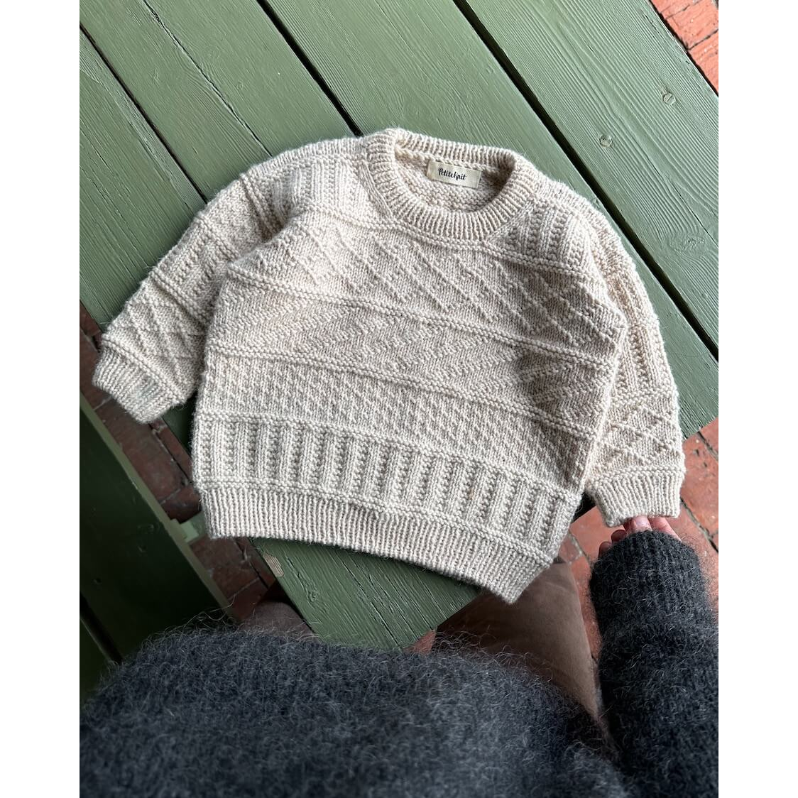 Storm Sweater Junior | Printed Knitting Pattern