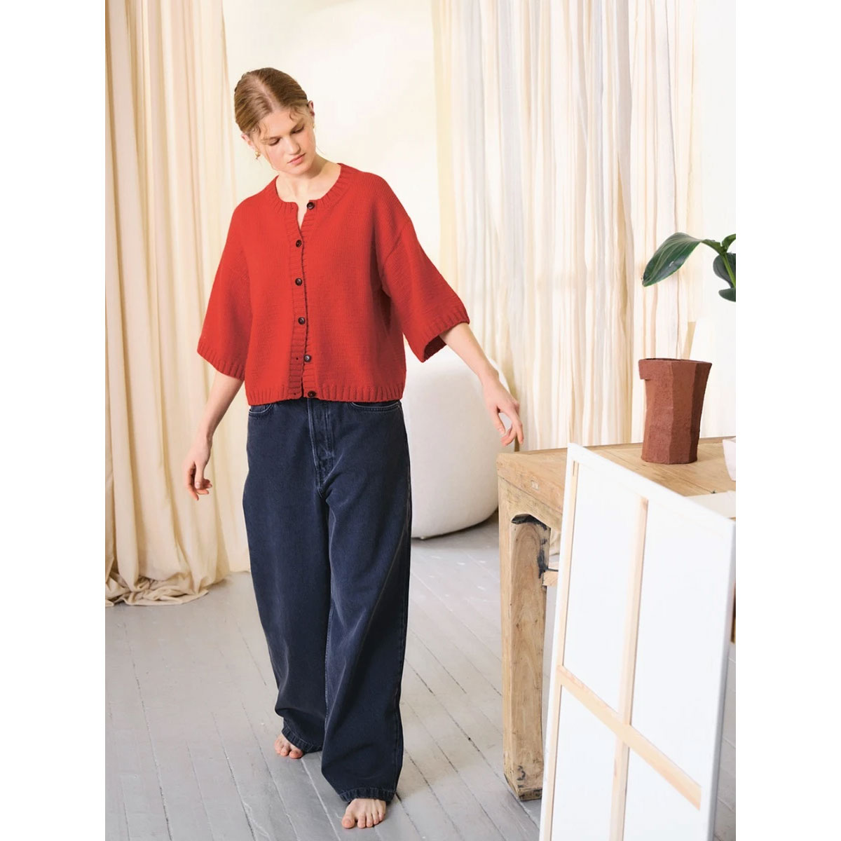 Lia Cardigan 2502-02 | Printed Knitting Pattern
