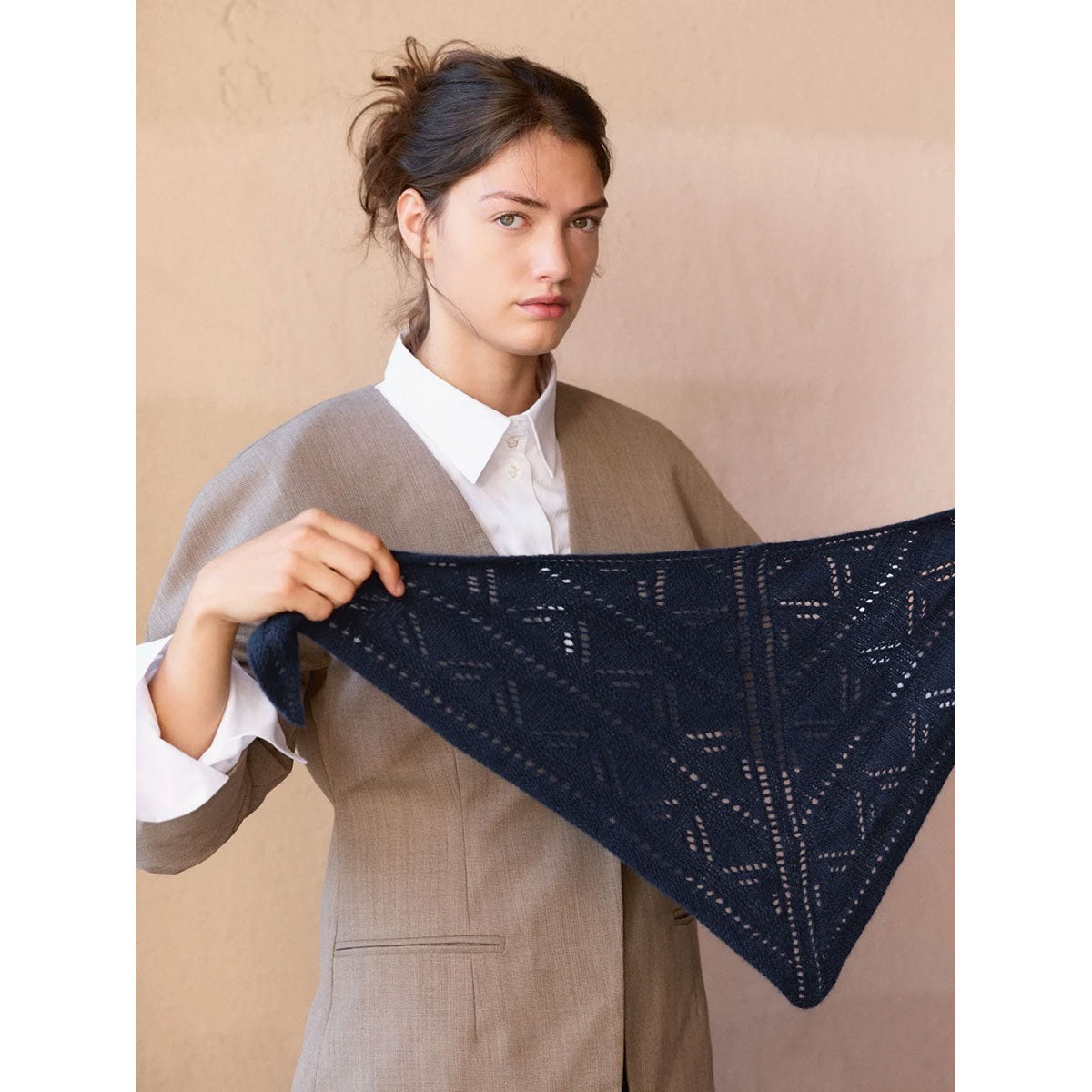 Petra Scarf 2508-01 | Printed Knitting Pattern