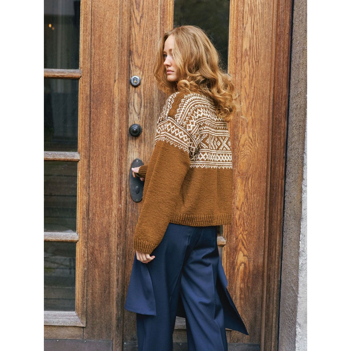 Setesdal Women's Cardigan 2510-06 | Printed Knittnig Pattern